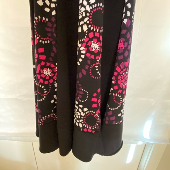 Jessica //  Swing Dress - Picture 2 of 4